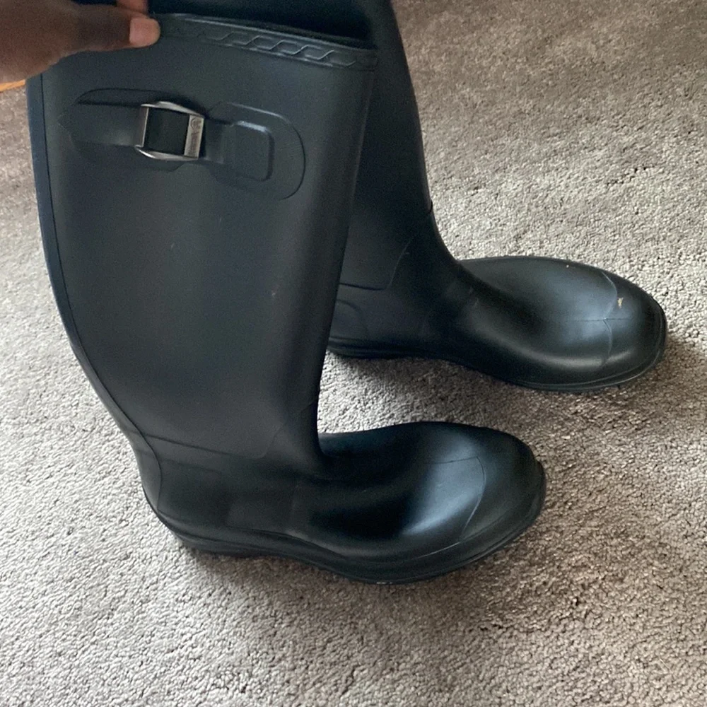 Kamik Black Waterproof Rain Boots Mid Calf Rubber Outdoor SIZE 9